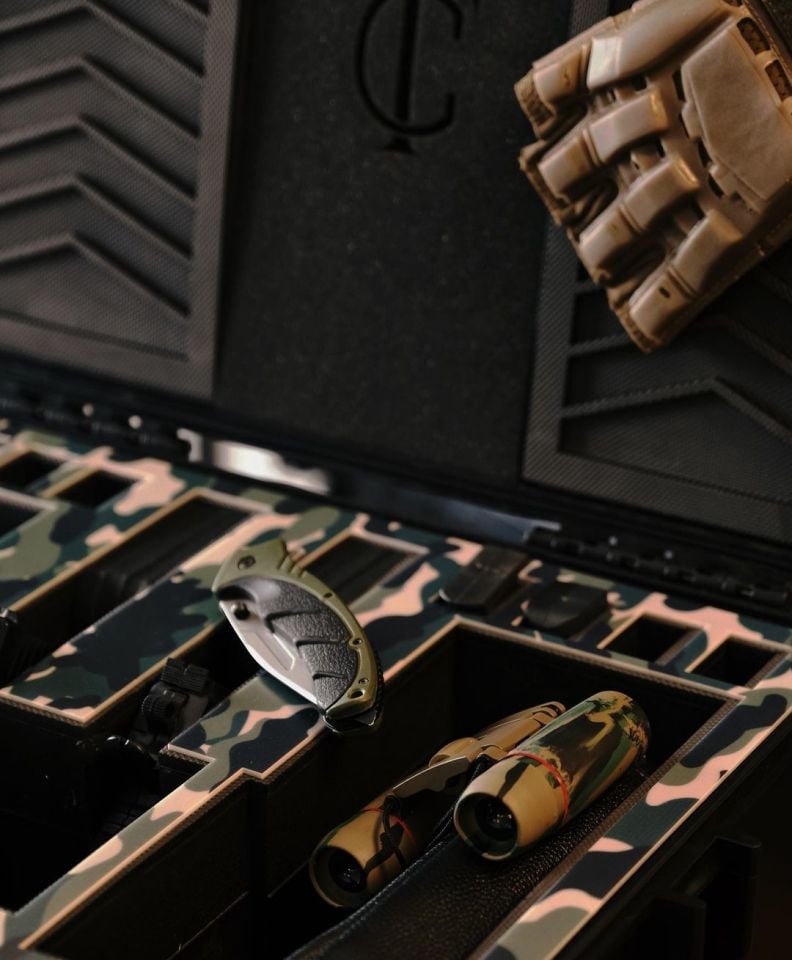 T-Case [50-21] Çift Silah,Çift Bölmeli ve Sekiz Şarjör Kapasiteli Taşıma Çantası