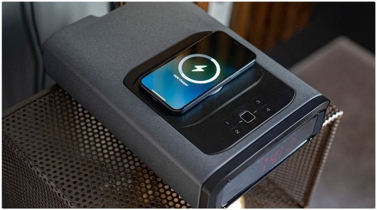 ✦VAULTEK SMART STATION Series